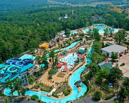 Discover the Perfect Family Getaway with Magic Springs' Family Package Promotion